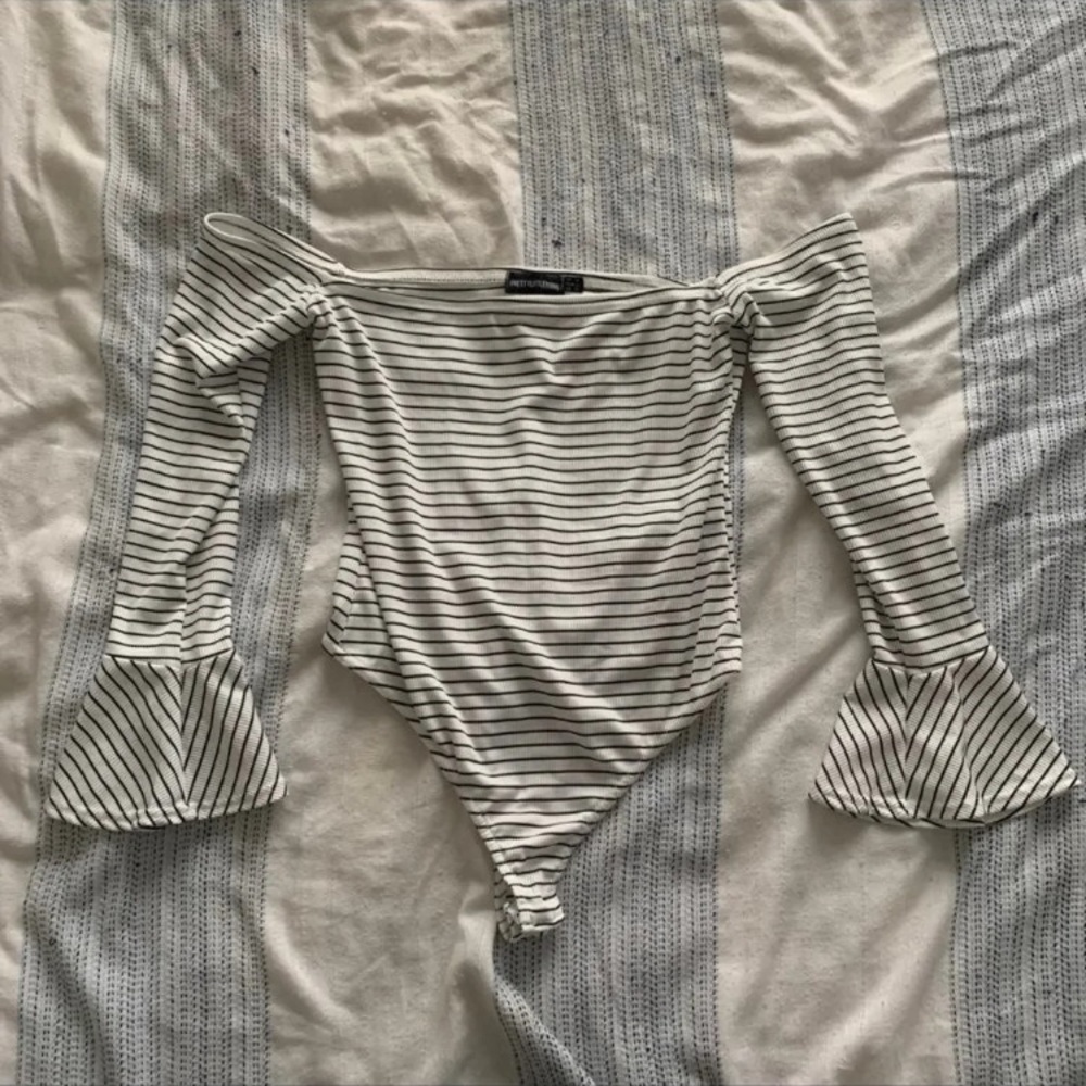 Pretty little thing bodysuit size10
